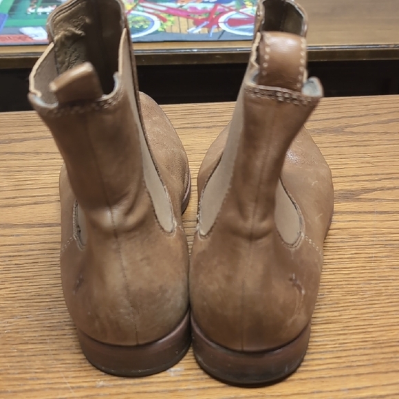 Frye Tan Leather Boots - Picture 4 of 7